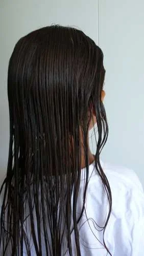 Schritt 1: Haare kämmen.