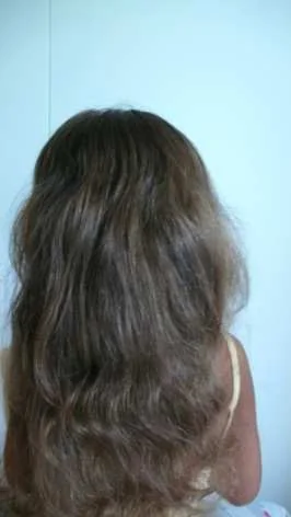Schritt 1: Haare kämmen.
